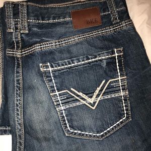 Men’s Buckle jeans